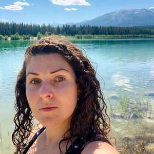 Meet your Posher, Leah